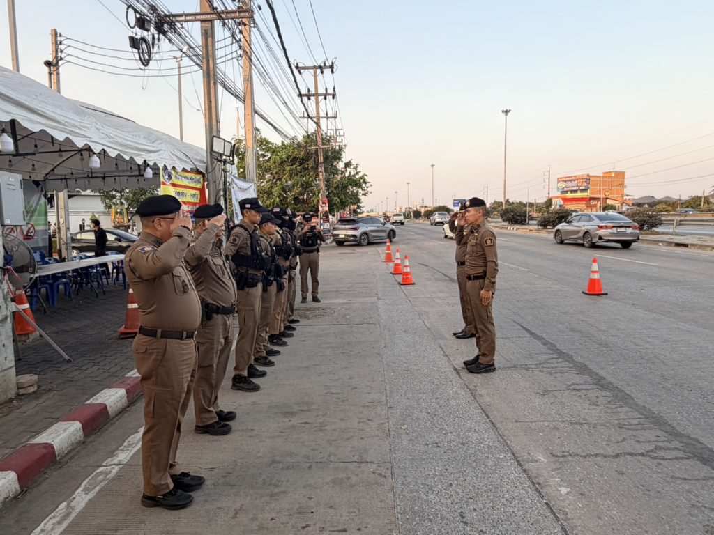 พล.ต.ต.เดชรพี คงดี ผบก.ภ.จว.นนทบุรี ตรวจเยี่ยมจุดบริการประชาชน ในช่วงเทศกาลปีใหม่ 2569