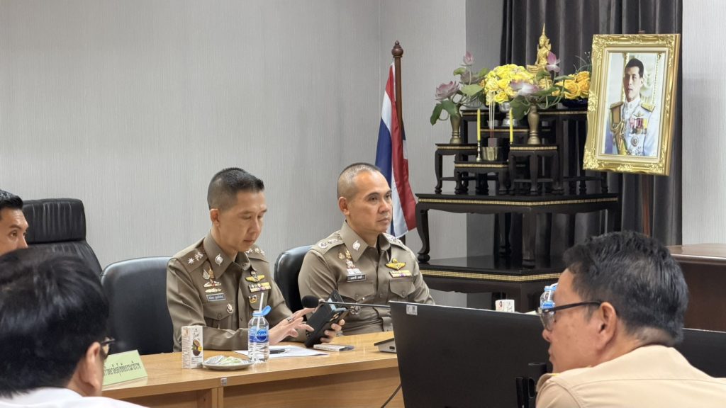 พล.ต.ต.เดชรพี คงดี ร่วมประชุมการปรับปรุงเส้นทางเสด็จพระราชดำเนินในเส้นทาง บริเวณคอสะพานข้ามคลองบางพูด